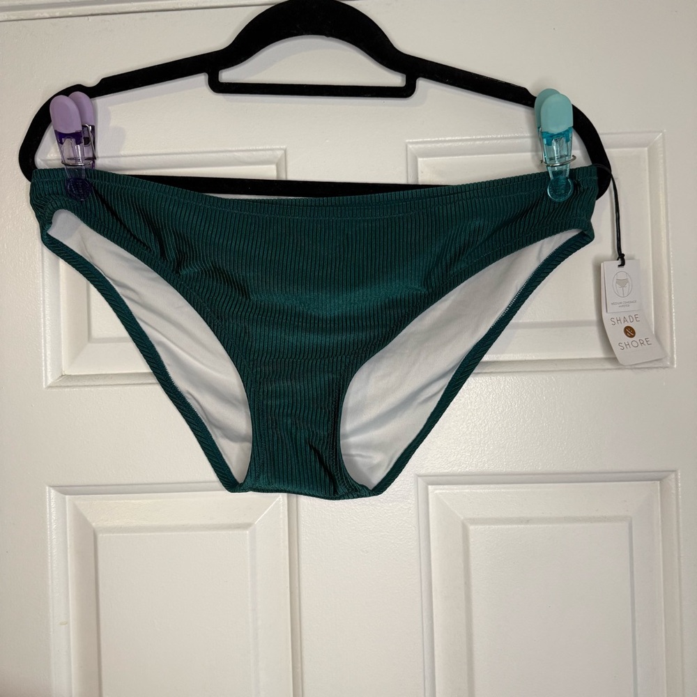 Target Green Bikini Bottoms NWT size Large